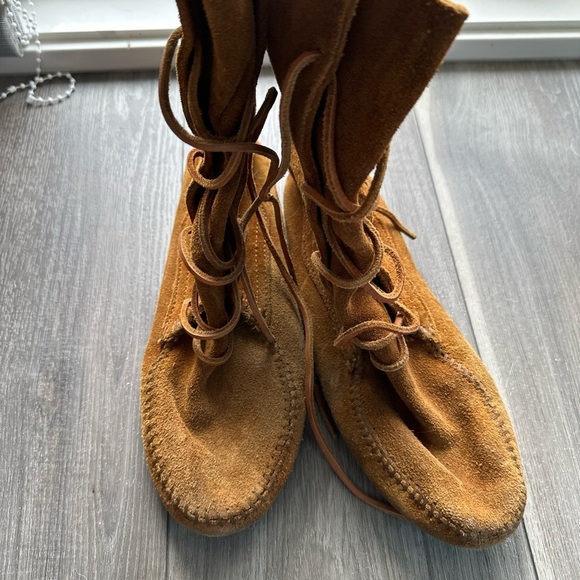 Aldo Tan Suede Moccasin Shoes - Picture 4 of 6